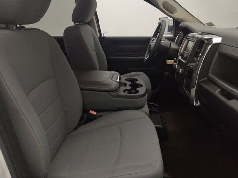 Used 2017 RAM 1500 Express image 21