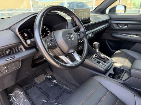 Used 2025 Honda CR-V Sport-L image 32