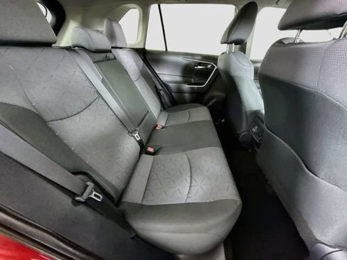 Certified 2025 Toyota RAV4 XLE AWD/4WD image 27