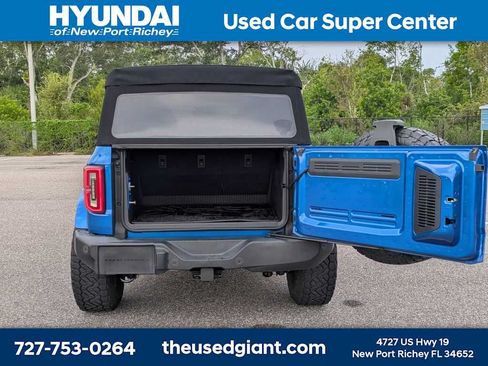 Used 2022 Ford Bronco Outer Banks AWD/4WD image 12