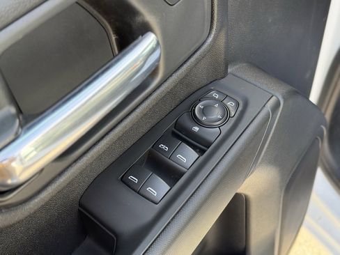 Used 2024 Chevrolet Silverado 2500 W/T image 18