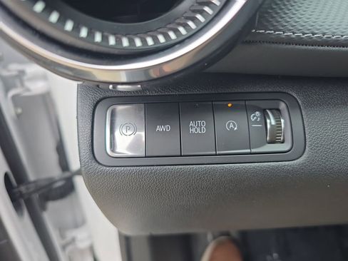 Certified 2025 Chevrolet Equinox LT AWD/4WD image 22
