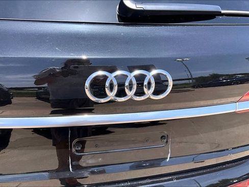 Used 2023 Audi Q7 3.0T Prestige w/ Prestige Package AWD/4WD image 33