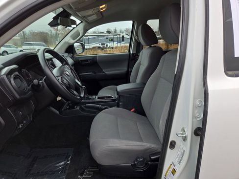 Used 2023 Toyota Tacoma SR image 17