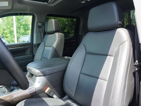 Used 2024 Chevrolet Silverado 1500 RST w/ Convenience Package II AWD/4WD image 13