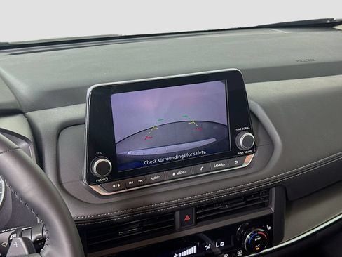 Used 2026 Nissan Rogue SV w/ Cold Weather Package FWD image 13