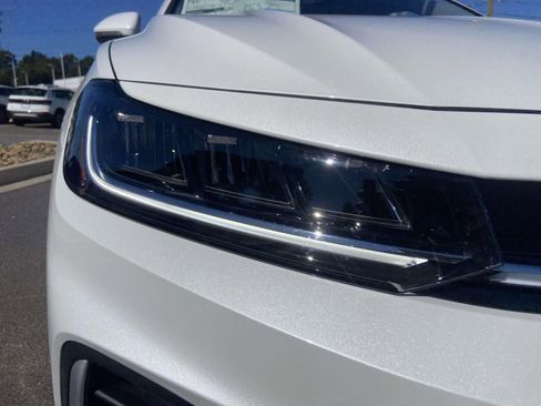 New 2026 Volkswagen Jetta SEL FWD image 4
