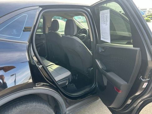 Used 2020 Ford Escape S AWD/4WD image 23