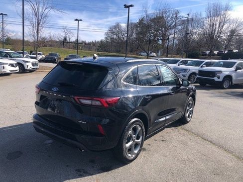 Certified 2024 Ford Escape ST-Line w/ Tech Pack #1 image 5