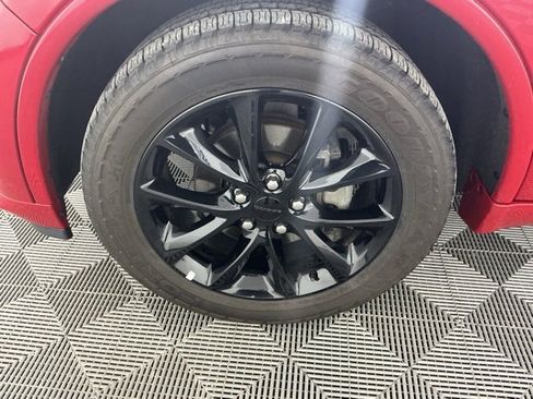 Used 2018 Dodge Durango GT w/ Blacktop Package image 16