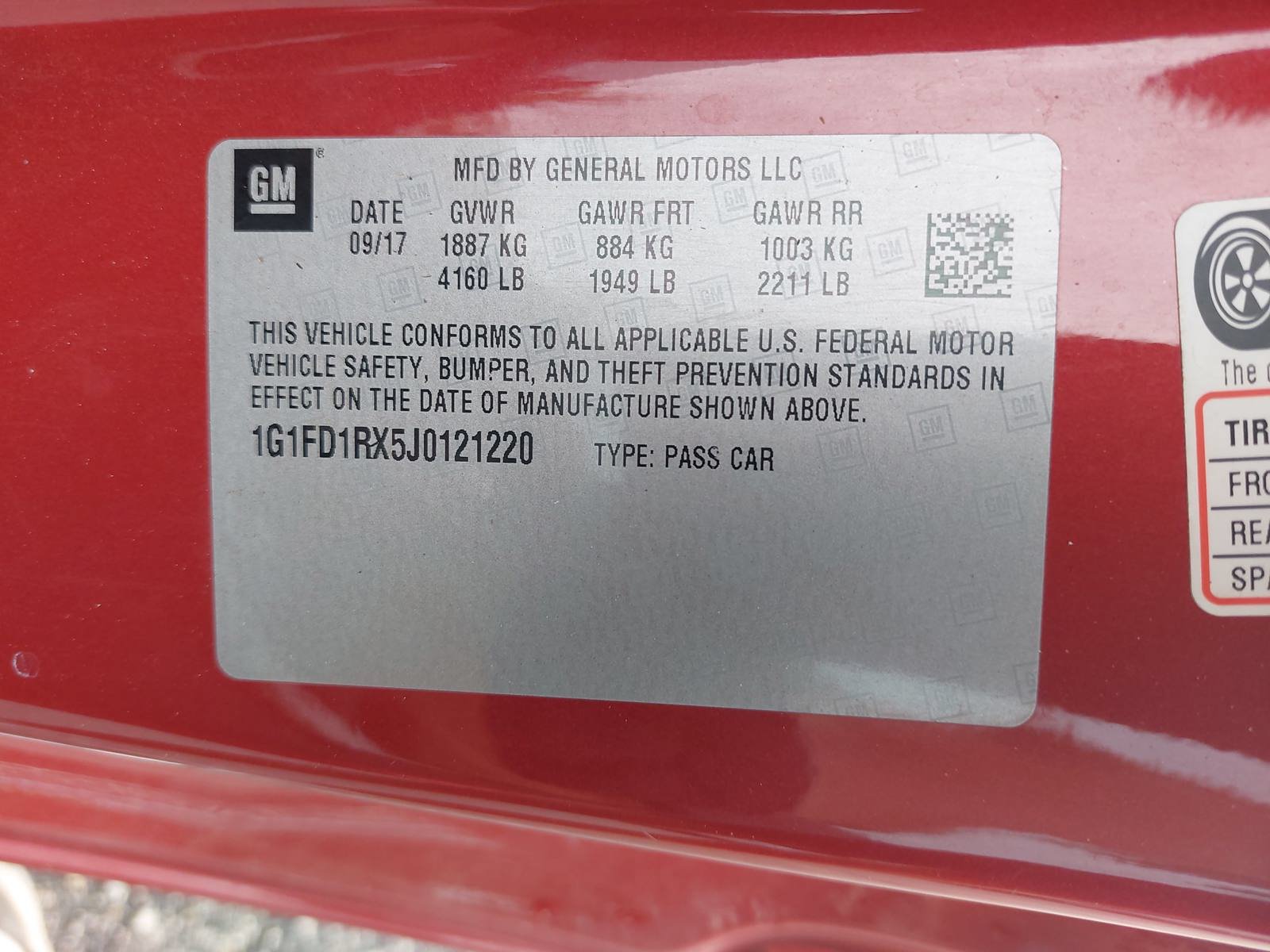 Used 2018 Chevrolet Camaro LT w/ RS Package RWD image 34
