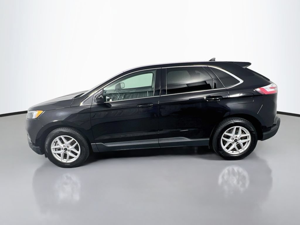 Used 2024 Ford Edge SEL AWD/4WD image 4