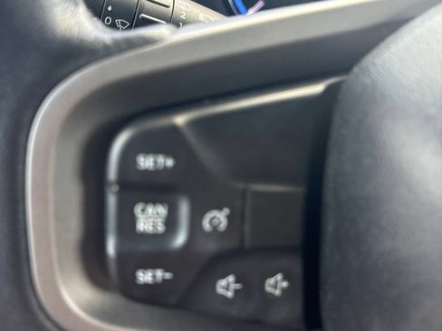 Used 2023 Ford Bronco Black Diamond AWD/4WD image 18