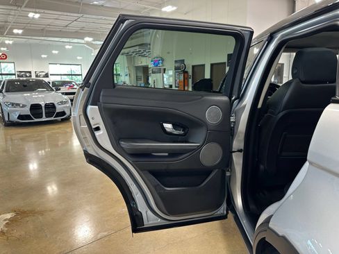 Used 2016 Land Rover Range Rover Evoque HSE AWD/4WD image 33