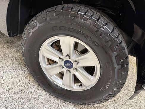 Used 2018 Ford F150 XLT AWD/4WD image 45