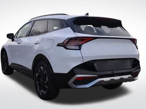 Used 2023 Kia Sportage SX image 8