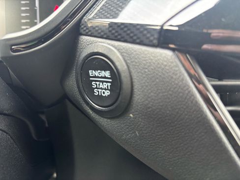 Used 2023 Ford Escape ST-Line AWD/4WD image 19