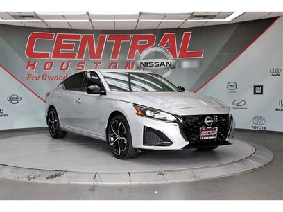 New 2025 Nissan Altima 2.5 SR