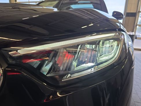 New 2026 Mercedes-Benz GLC 300 image 33
