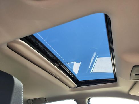 New 2026 Nissan Altima 2.5 SV FWD image 13