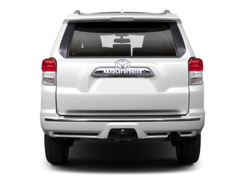 Used 2010 Toyota 4Runner SR5 AWD/4WD image 5