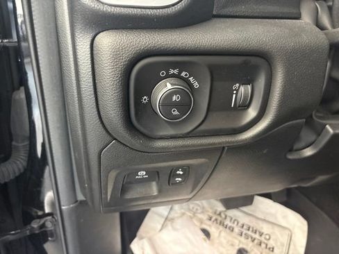 Used 2023 RAM 1500 Big Horn AWD/4WD image 27