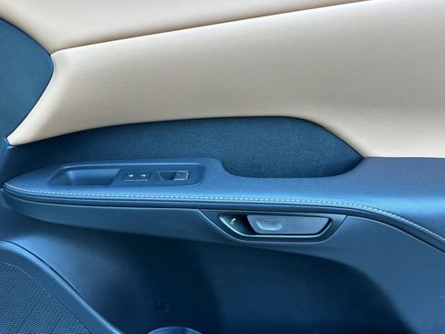 Used 2024 Lexus RX 350 Premium w/ Accessory Package (Z1) image 19