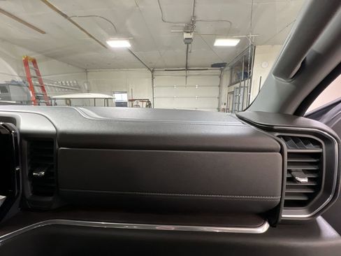 Certified 2022 GMC Sierra 1500 SLT image 29