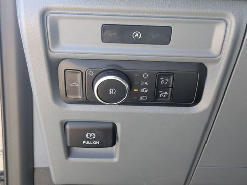 Used 2025 Ford F150 XLT w/ Equipment Group 301A Standard RWD image 17