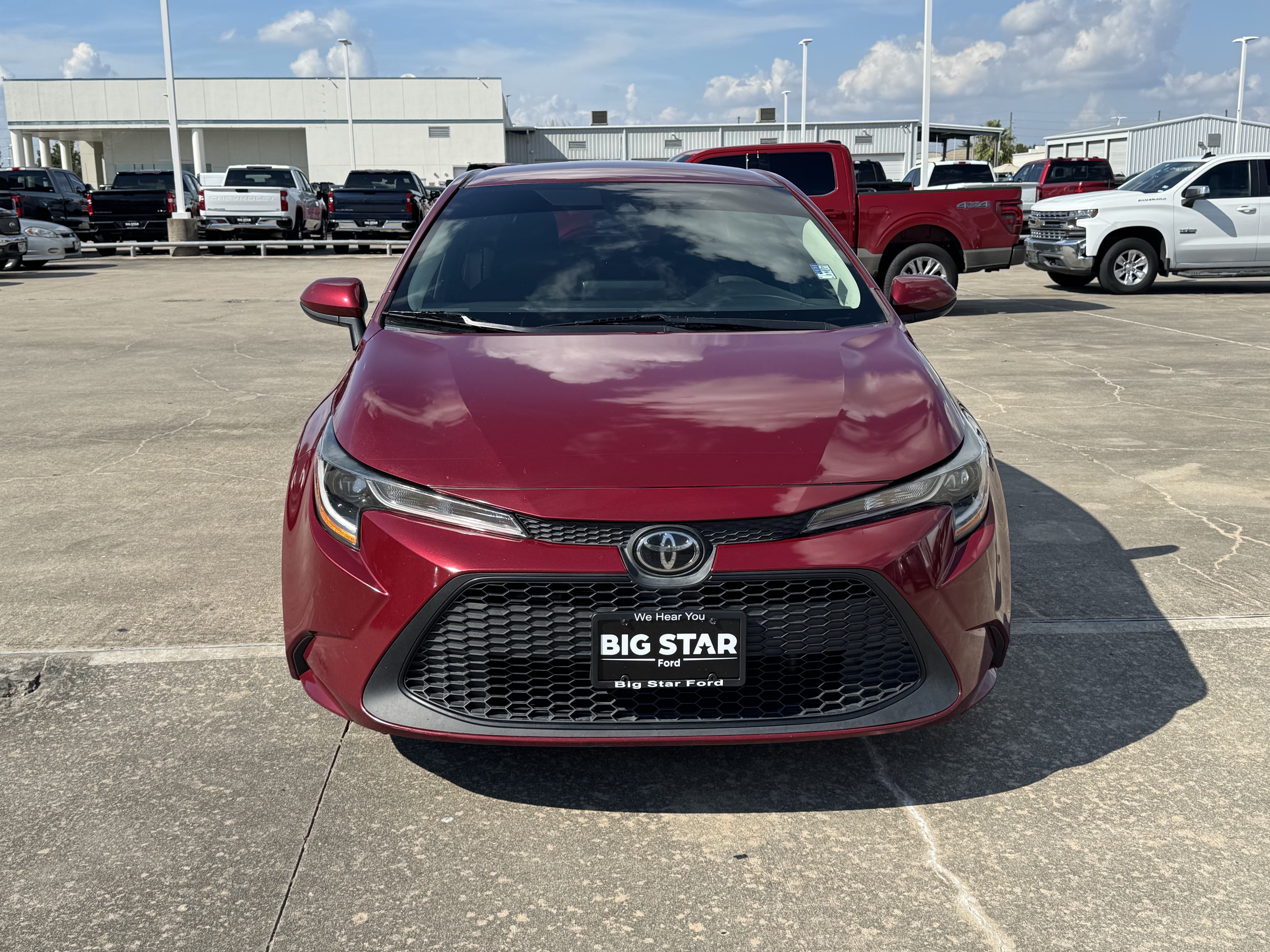 Used 2022 Toyota Corolla LE FWD image 11