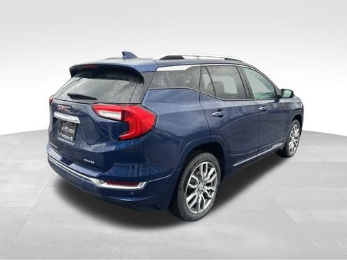 Used 2023 GMC Terrain Denali image 6