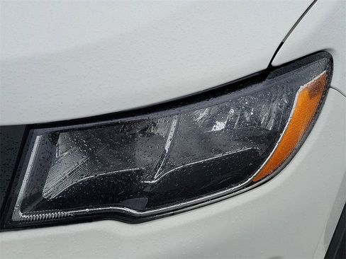 Used 2018 Jeep Compass Trailhawk w/ Cold Weather Group image 21