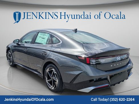 New 2026 Hyundai Sonata SEL FWD image 6