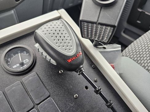 Used 2013 Ford F450 XLT w/ Ambulance Preparation Pkg RWD image 28