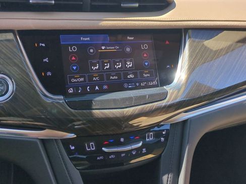 Certified 2023 Cadillac XT6 Sport w/ Platinum Package image 14