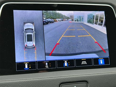 Certified 2022 Cadillac XT4 Sport w/ Enhanced Visibility Package image 7