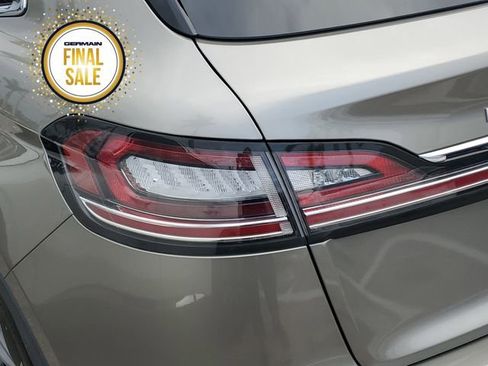 Certified 2023 Lincoln Nautilus Reserve w/ Equipment Group 201A image 13