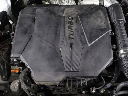 Used 2024 Hyundai Santa Fe SEL image 17