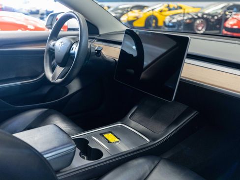 Used 2022 Tesla Model 3 Performance AWD/4WD image 13
