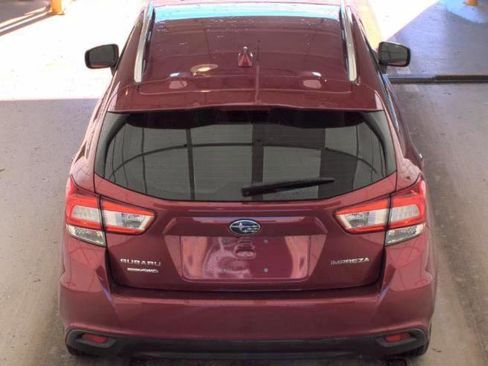 Used 2018 Subaru Impreza 2.0i Premium image 6