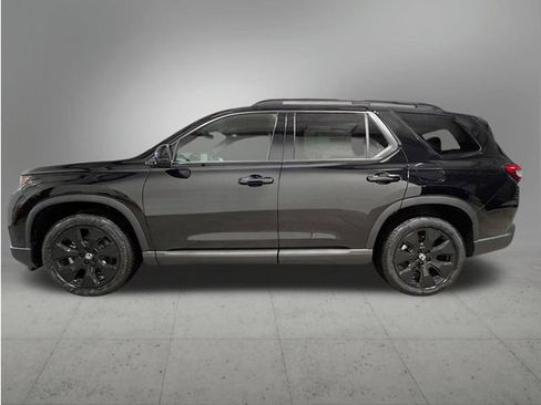 New 2026 Honda Pilot Black Edition image 2