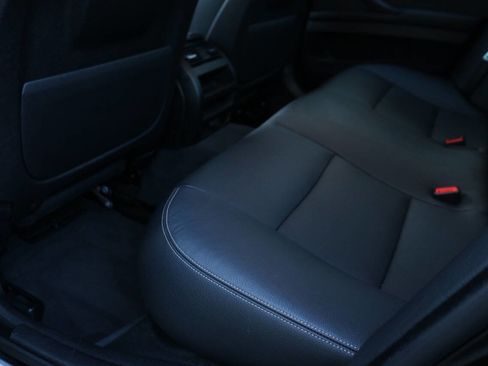 Used 2014 BMW 528i Sedan image 14