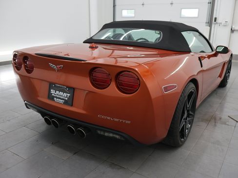 Used 2005 Chevrolet Corvette Convertible w/ Preferred Equipment Group RWD image 5