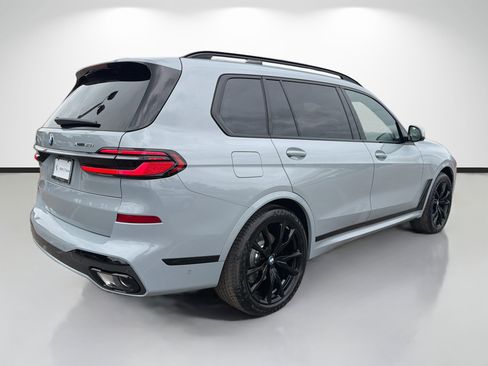 New 2026 BMW X7 xDrive40i w/ M Sport Package image 3
