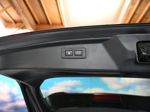 Used 2024 Subaru Outback Limited image 45