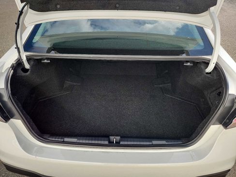 Used 2022 Subaru Legacy Premium image 27