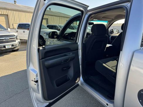 Used 2013 GMC Sierra 1500 SLE w/ Power Tech Package image 22