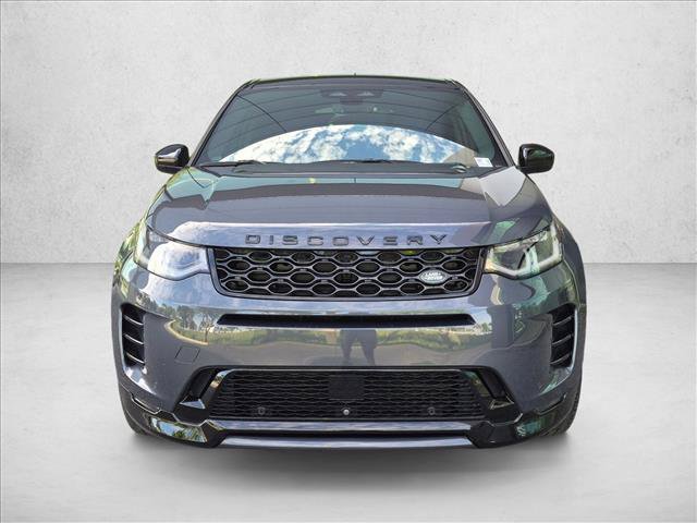 Used 2024 Land Rover Discovery Sport Dynamic SE AWD/4WD image 2