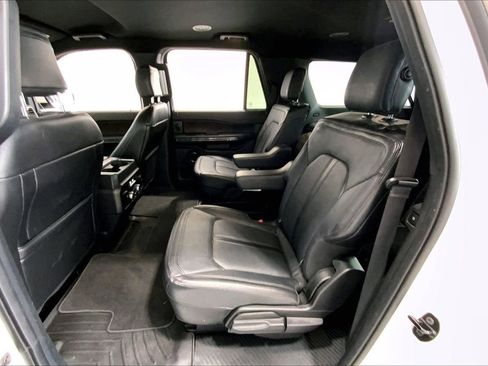 Used 2019 Ford Expedition Max Limited w/ Driver Assistance Package RWD image 24