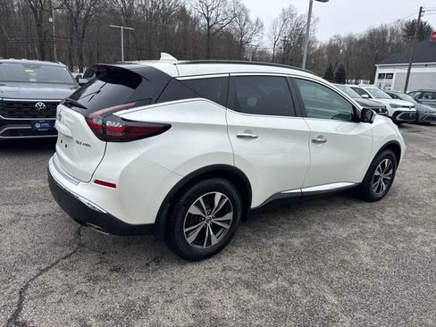 Used 2019 Nissan Murano SV w/ Premium Package image 8